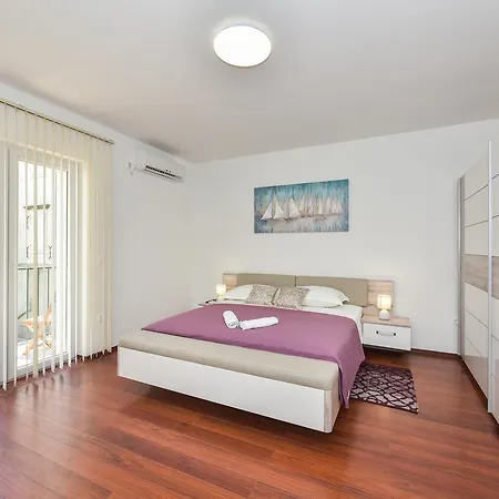 Filip *